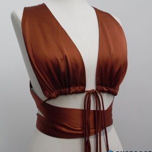 NWT Hera Collection Rust Adjustable Halter Top  SIZE L